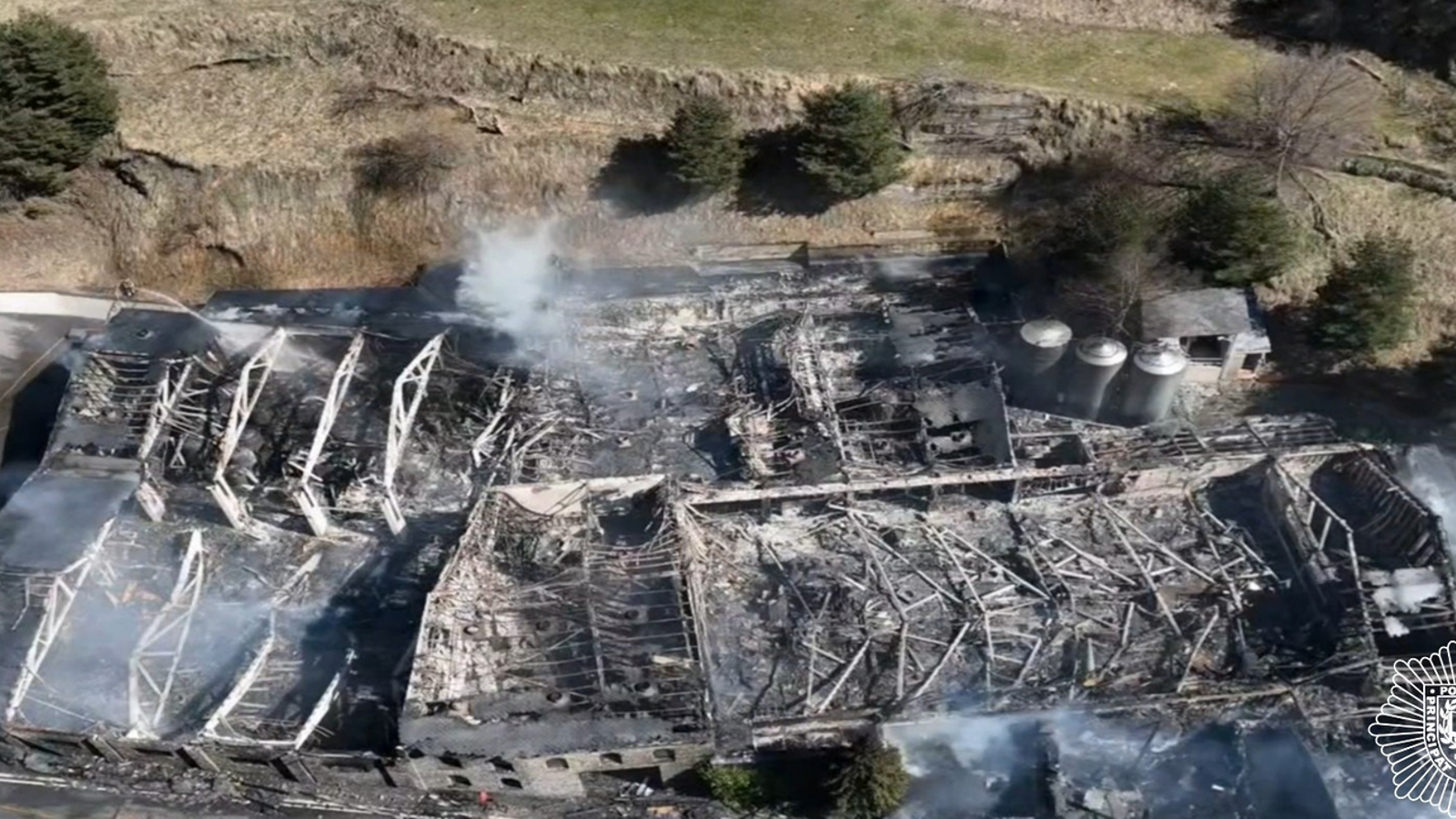 Vista aèria de l'incendi a Arinsal.