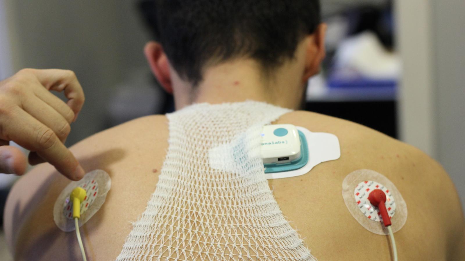 Onalabs proposes a new way to monitor health through sweat.