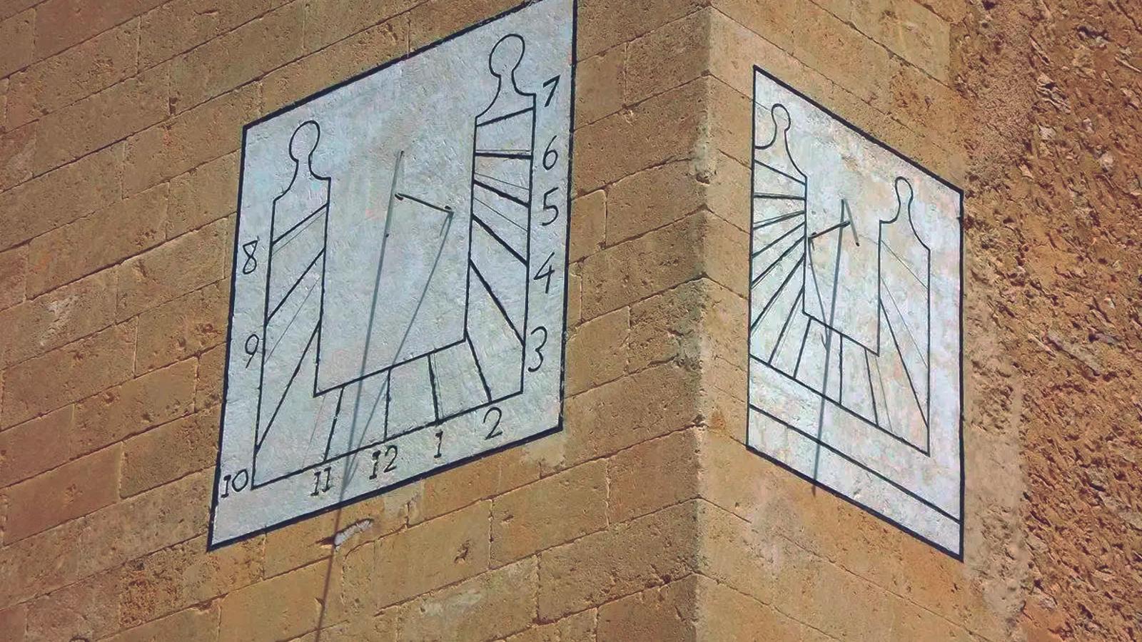 The two sundials of the church of Sant Feliu de Llubí.