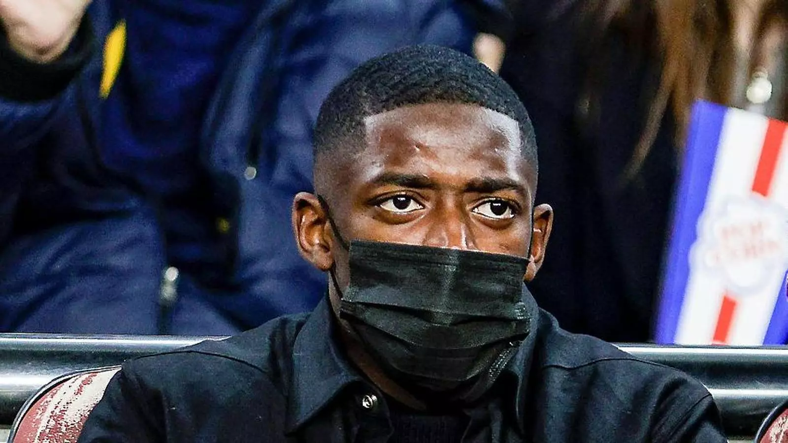 Ousmane Dembélé i Ansu Fati a la graderia del Camp Nou el dia del Barça-Espanyol.