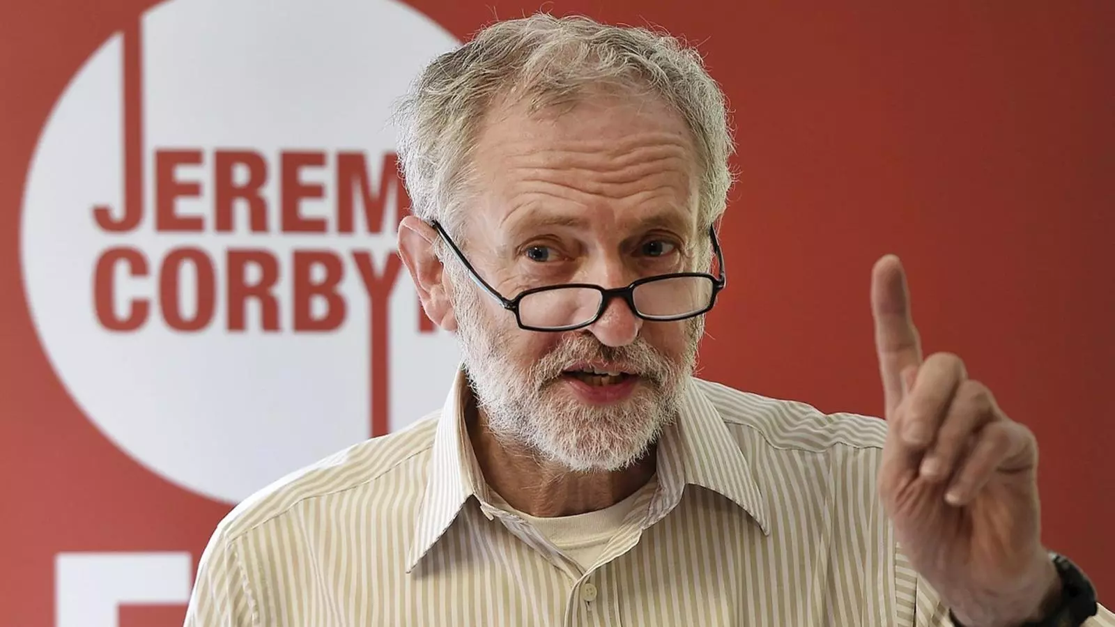 UN POLÍTIC DE LA VELLA ESCOLA El favorit per succeir Ed Milliband al capdavant del laborisme, Jeremy Corbyn, defensa les idees socialistes dels anys 70 i 80.