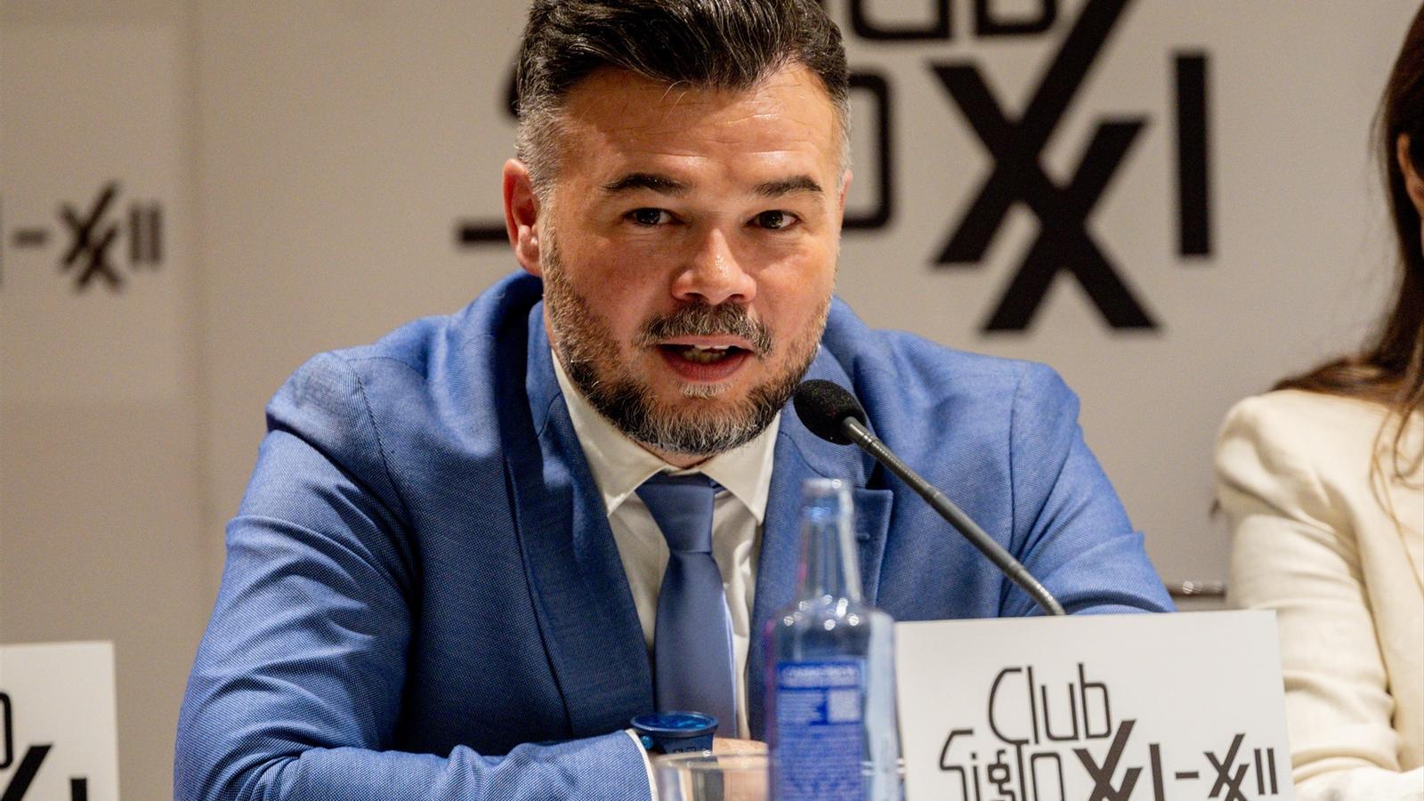 Gabriel Rufián intervening at the conference at the Siglo Club XXI in Madrid