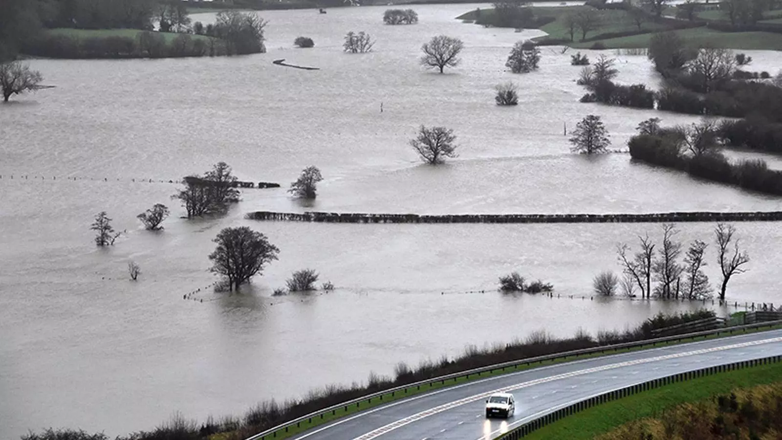 Camps inundats a St Clears, Pembrokeshire, al sud de Gal·les