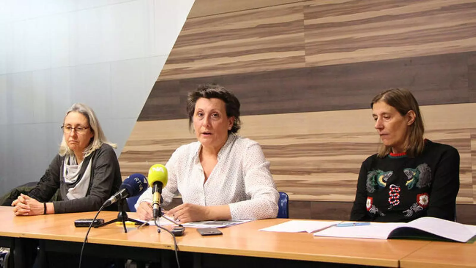 L’expresidenta del sindicat, Emi Matarrodona, durant una roda de premsa. / ARXIU