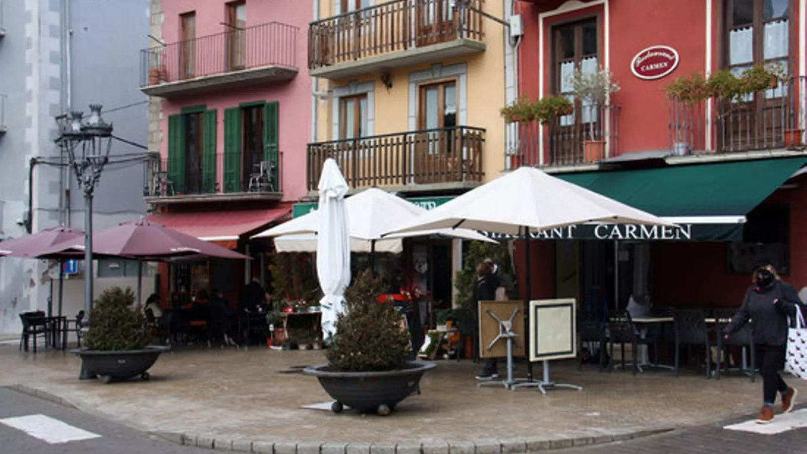 La plaça de Santa Maria de Puigcerdà, aquest divendres. / ACN