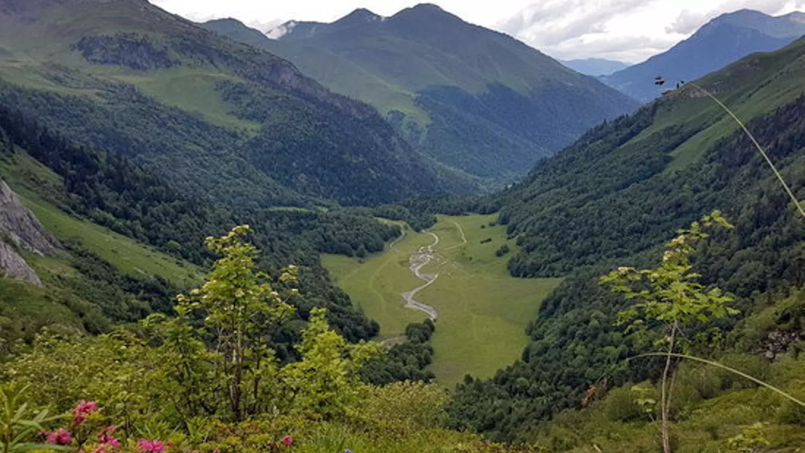 Una panoràmica de la Val d'Aran. / ACN
