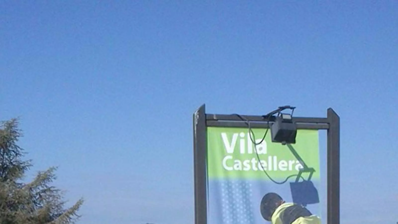 L'Ajuntament de Santa Cristina ha instal·lat plafons viaris amb la imatge dels Minyons. MINYONS DE SANTA CRISTINA D'ARO