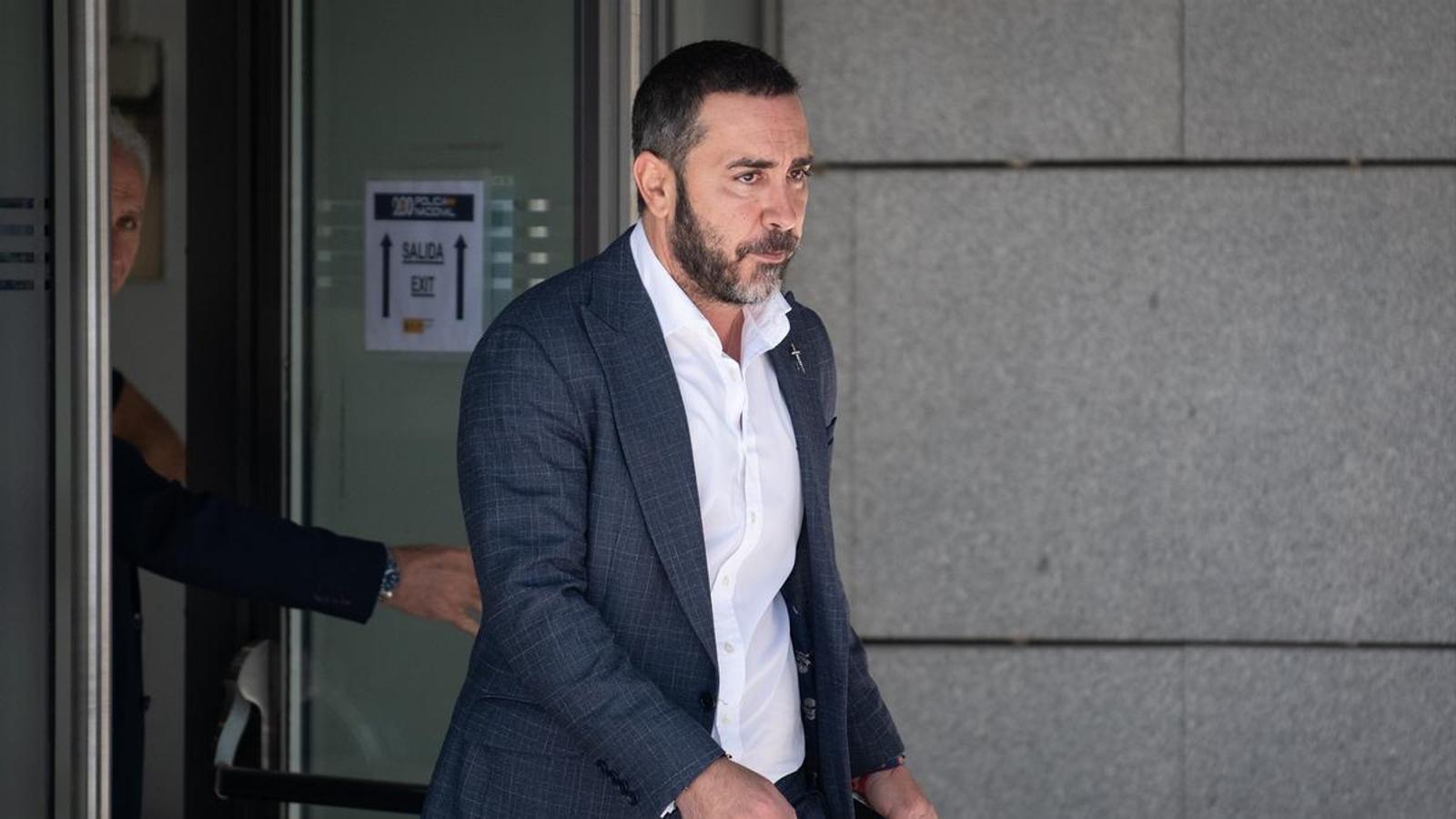 Víctor de Aldama saliendo de la Audiencia Nacional el 21 de mayo después de declarar como investigado por el caso Koldo