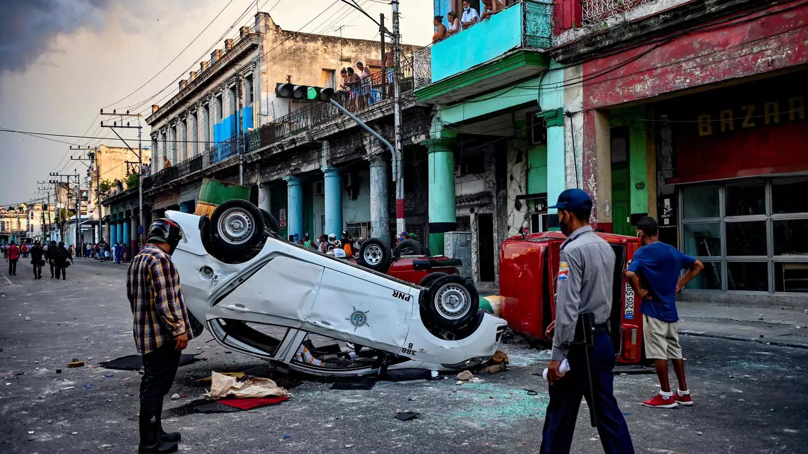 Els cubans es revolten al carrer contra el règim