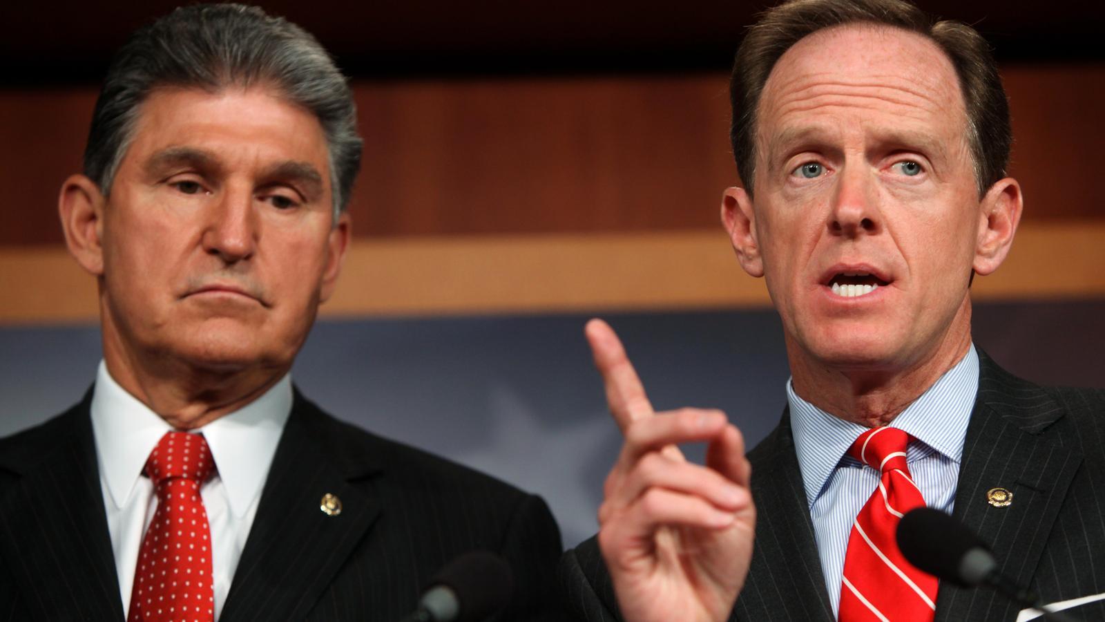 Els senadors Pat Toomey i Joe Manchin aquest dimecres