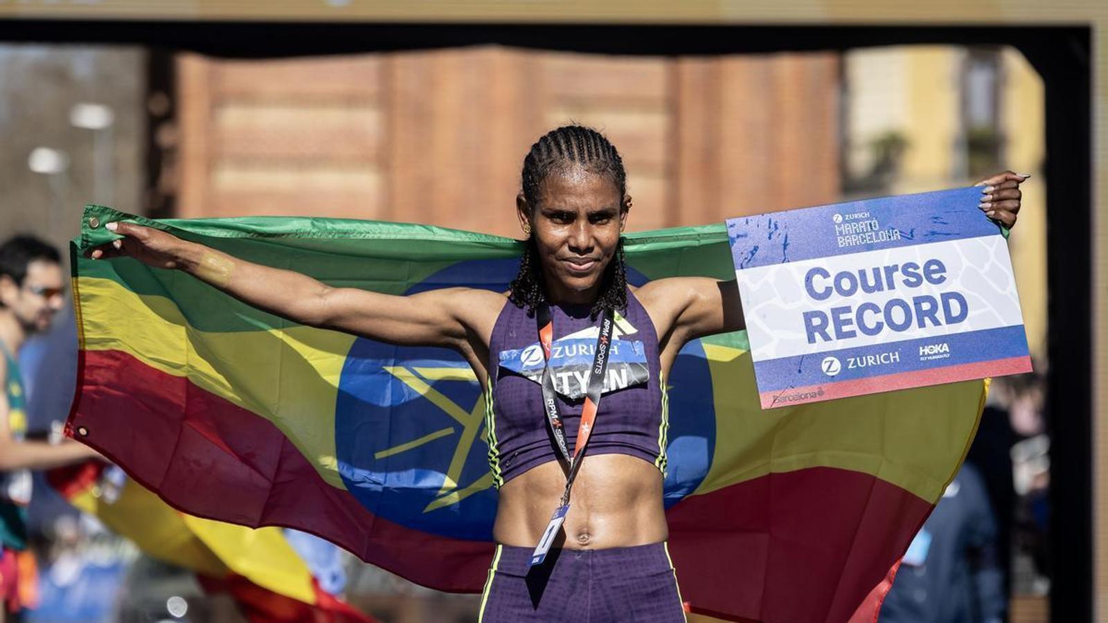 Fotyen Tesfay, ganadora del Maratón de Barcelona 2026