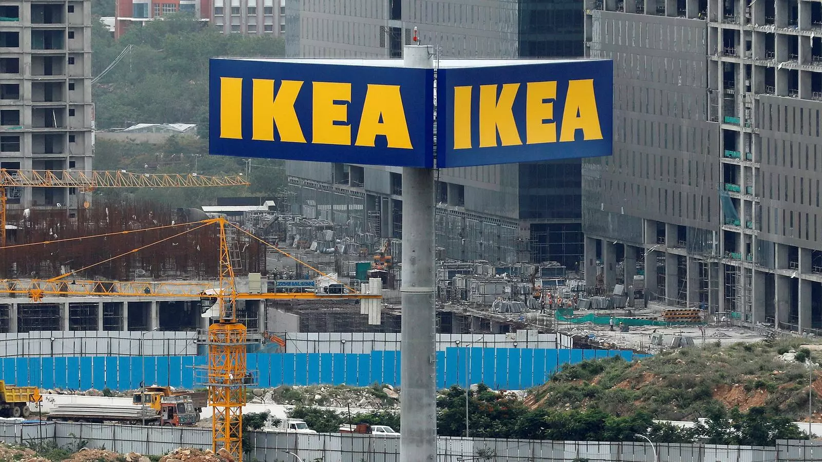Exteriors d'una botiga d'Ikea