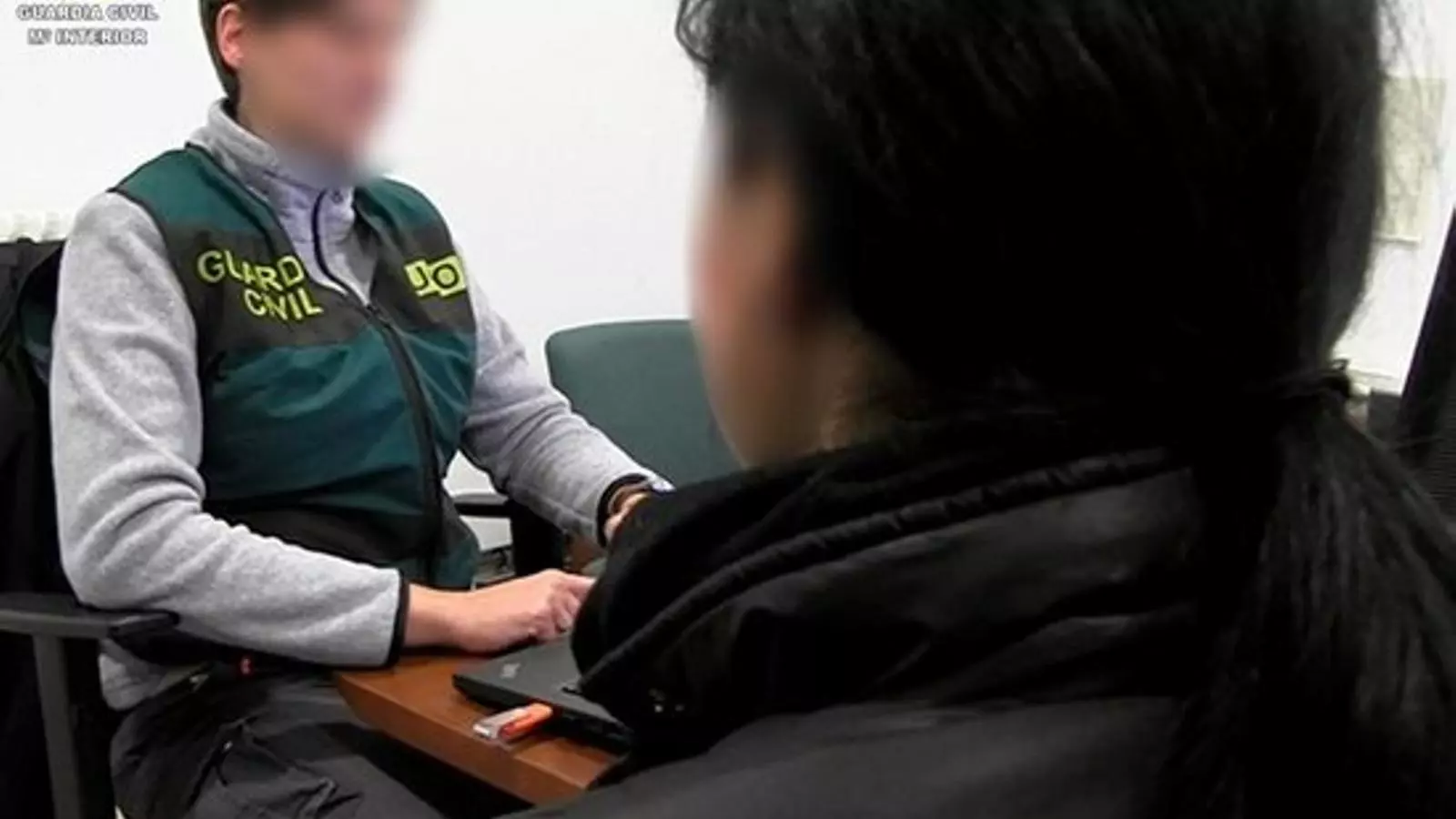 Desarticulen una xarxa internacional d'explotació sexual de dones a La Jonquera i n'alliberen 13