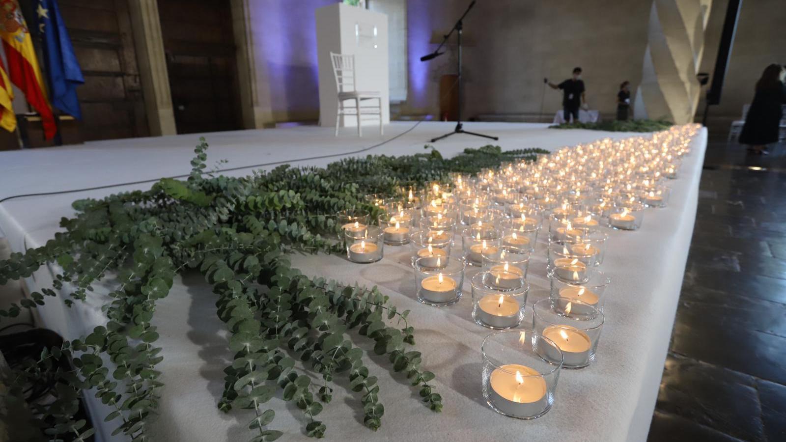 L'Homenatge a les víctimes del coronavirus a les Illes Balears, en imatges