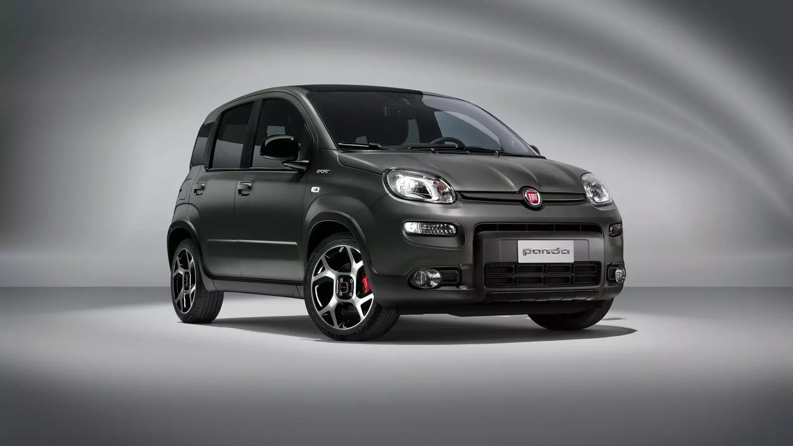 El Fiat Panda celebra el seu 40è aniversari amb el cotxe híbrid més barat del mercat