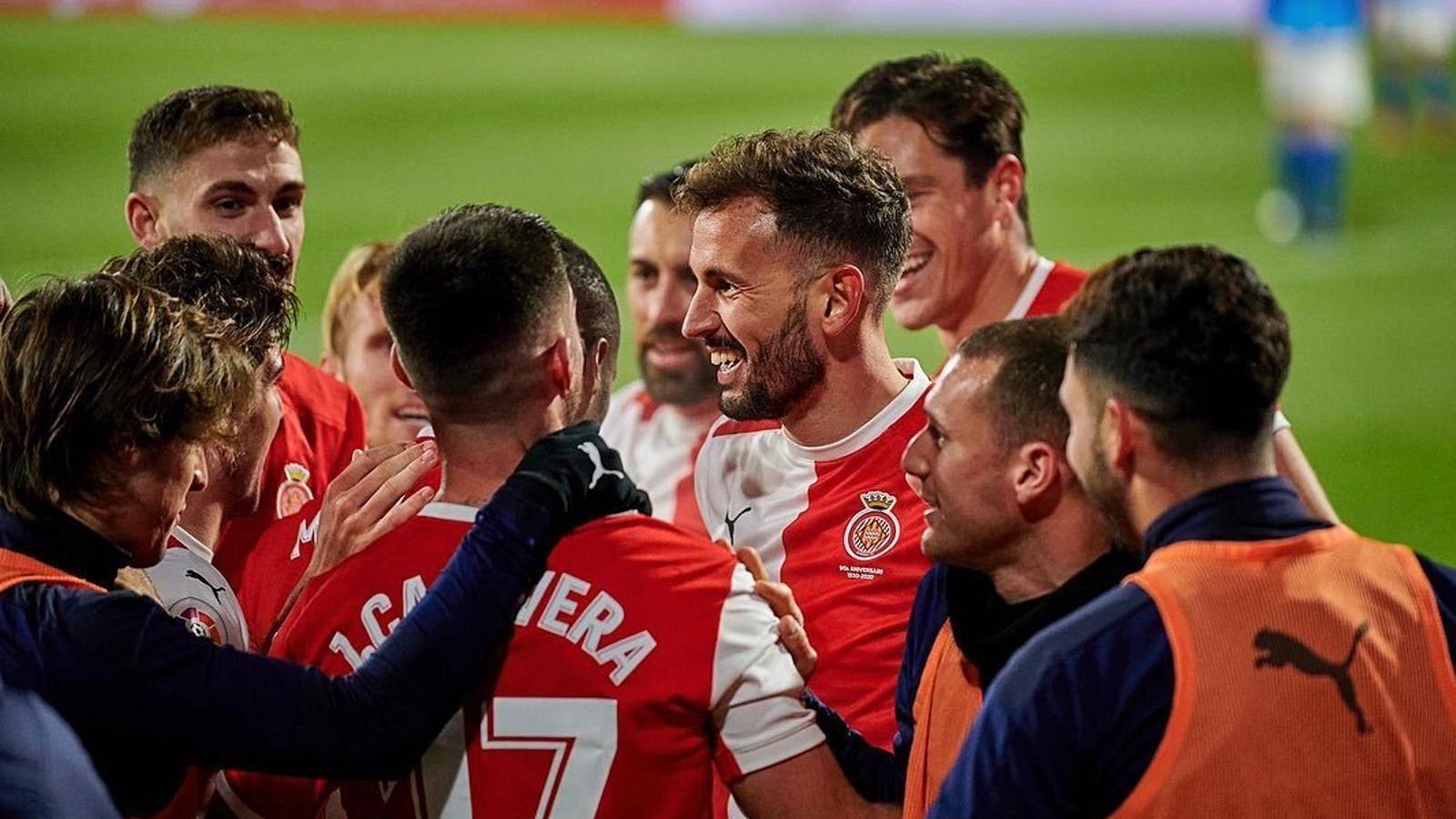 Els jugadors del Girona, celebrant la victòria de dijous contra el Logronyès