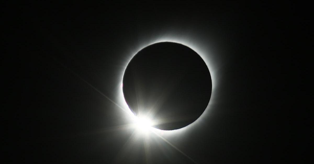 Catalonia prepares for a flood of visitors for the total eclipse of 2026.