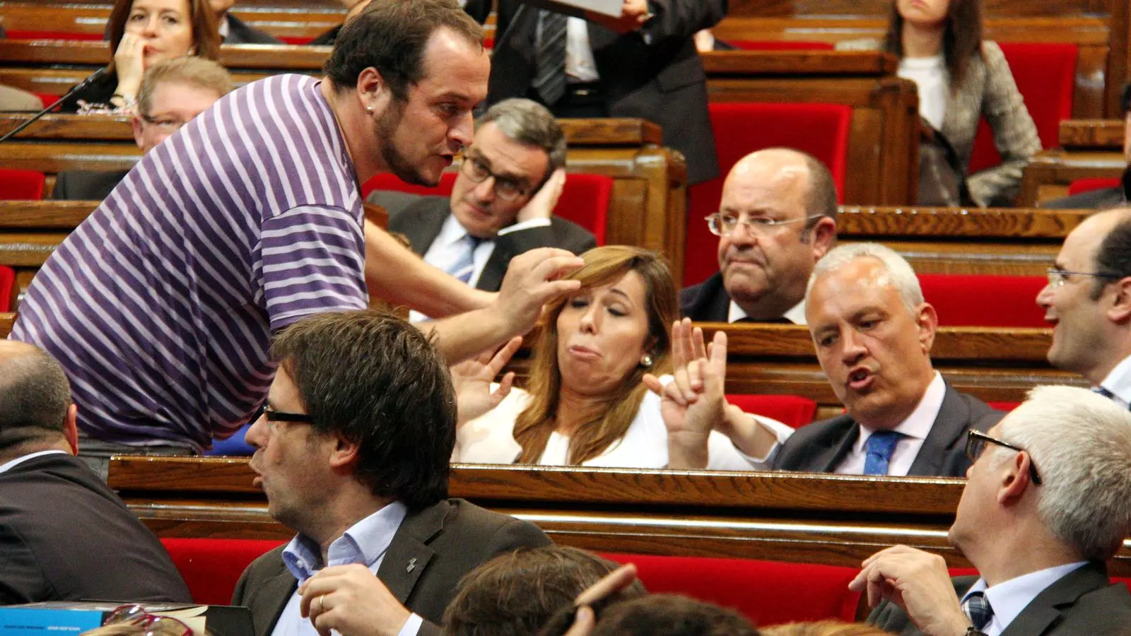 David Fernàndez s'ha dirigit directament a Santi Rodríguez després que l'acusés d'amenaçar-lo / ACN