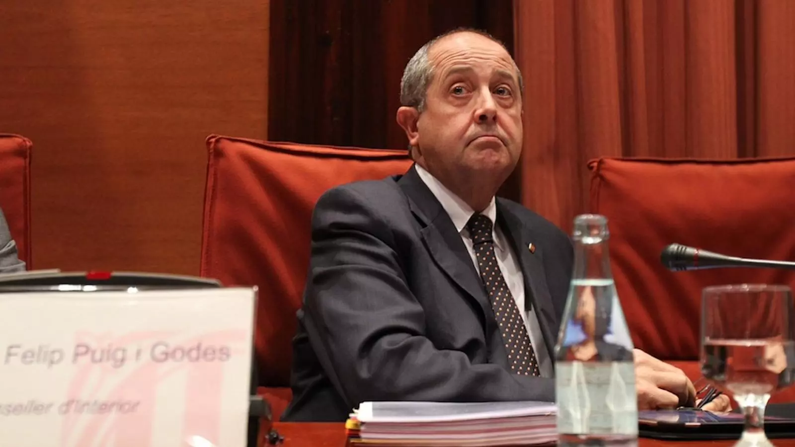 Felip Puig compareix al Parlament per explicar l'actuació dels Mossos durant el 14-N / PERE VIRGILI