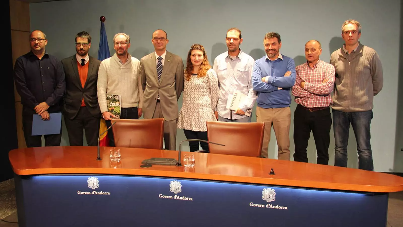 Guanyadors dels accèssits del Premi Pirene amb el ministre de Cultura / G.L.
