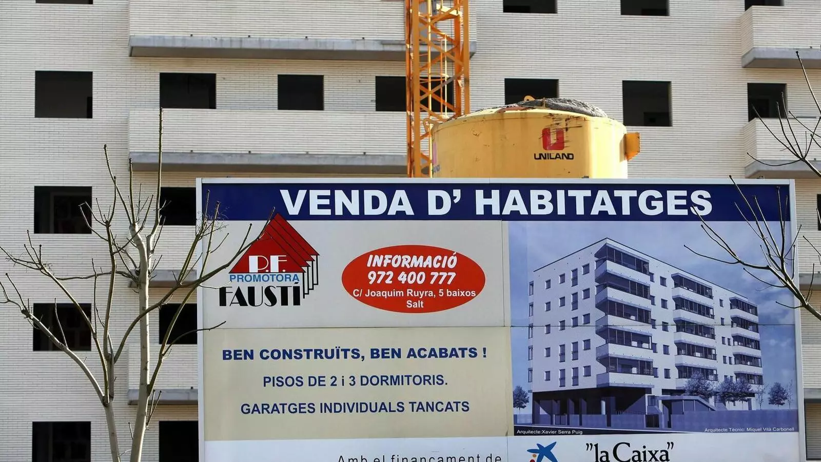 La compravenda d'habitatges a Catalunya torna a caure a l'abril