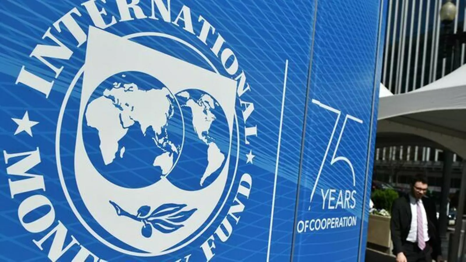 L'FMI eleva la previsió per a Espanya però rebaixa la de la mitjana mundial
