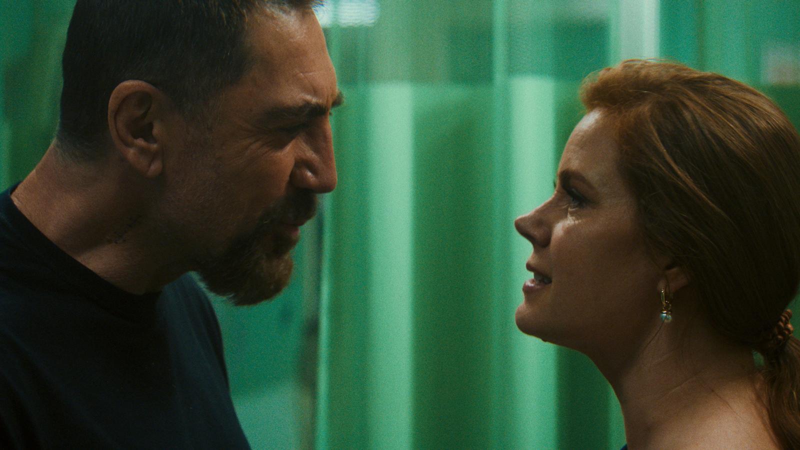 Javier Bardem and Amy Adams