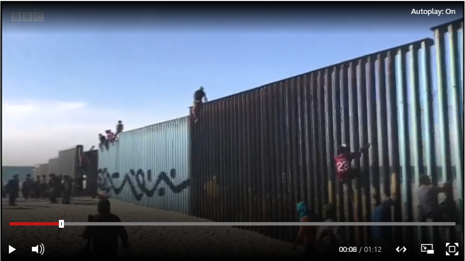 La caravana de migrants arriba a la frontera amb els Estats Units.