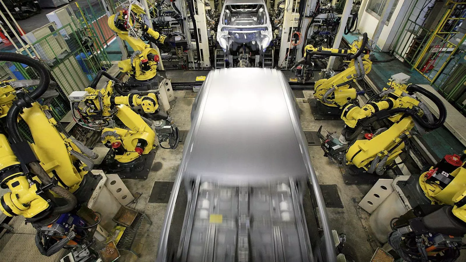 El consum és el motor de l’economia dels EUA, mentre que la indústria frena.