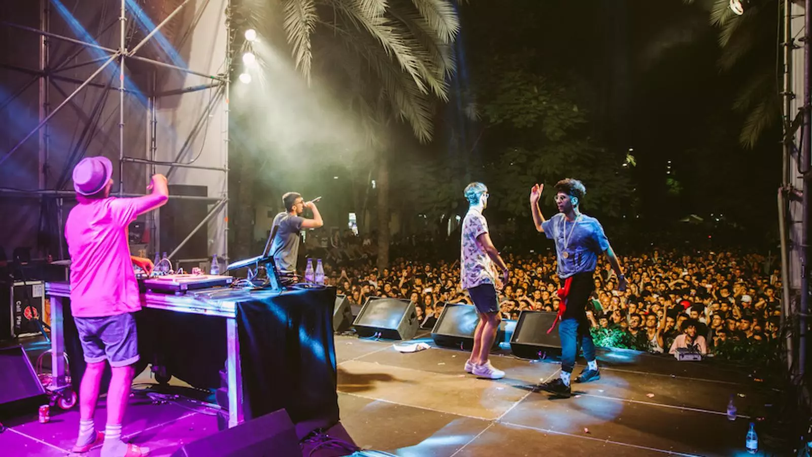 Bejo durant el concert a la Rambla del Raval