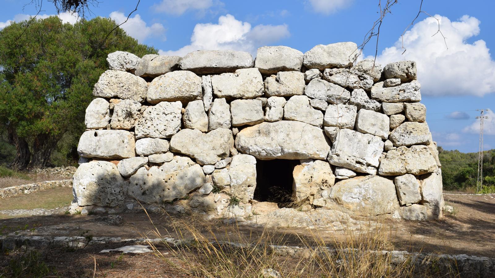 Una de les navetes de Rafal Rubí.