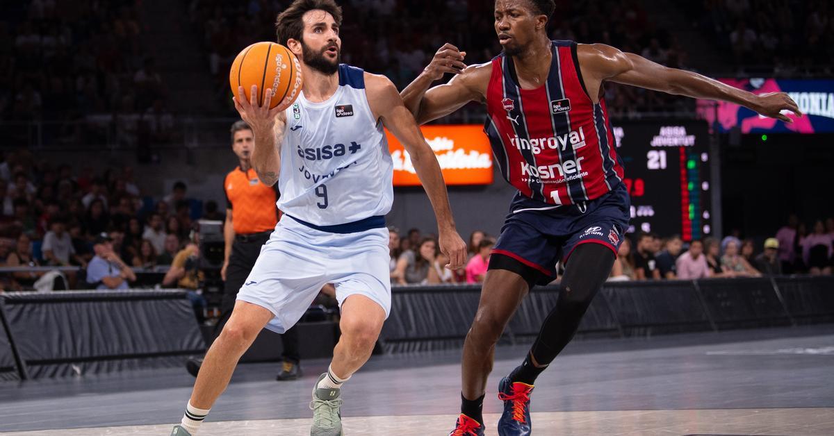 Una Penya valenta toca el cel a Vitòria