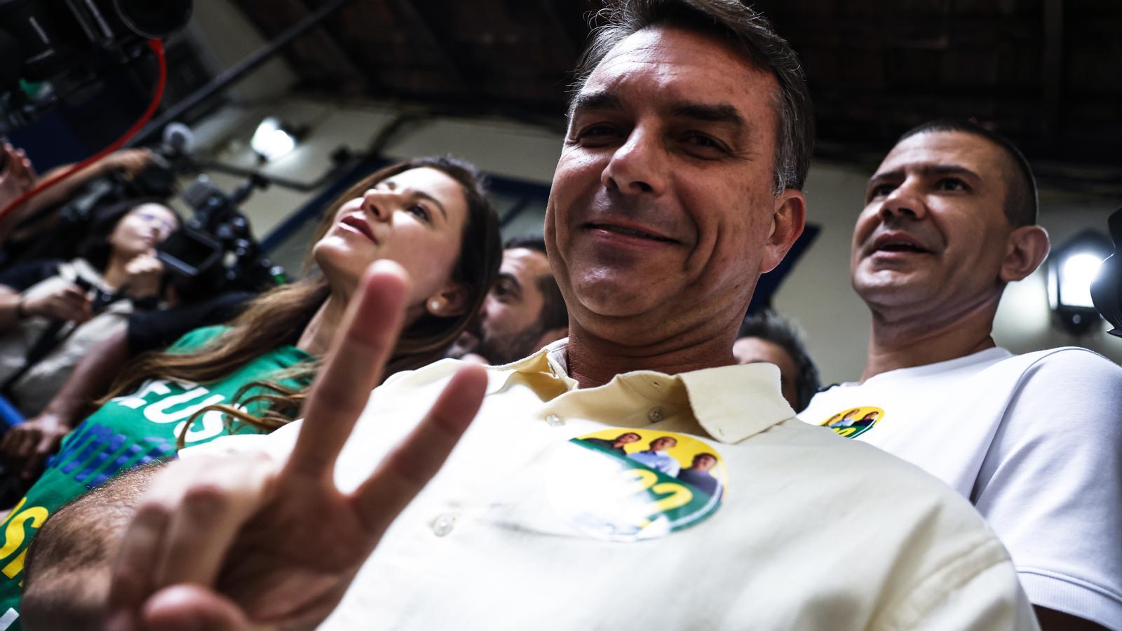 The candidate for the presidency of Brazil, Flávio Bolsonaro, after voting.