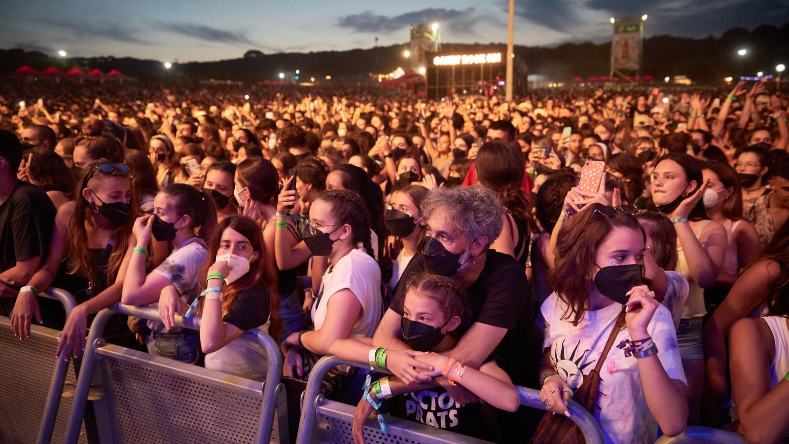 Public al Canet Rock durante el concierto de los Stay Homas