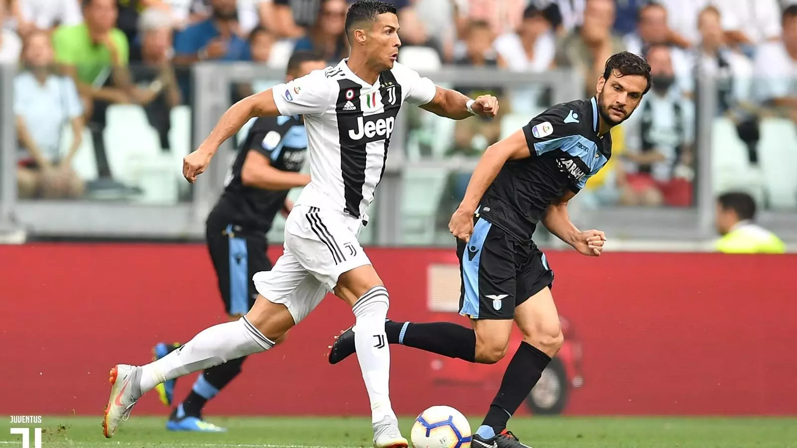 Cristiano Ronaldo, en acció contra el Lazio