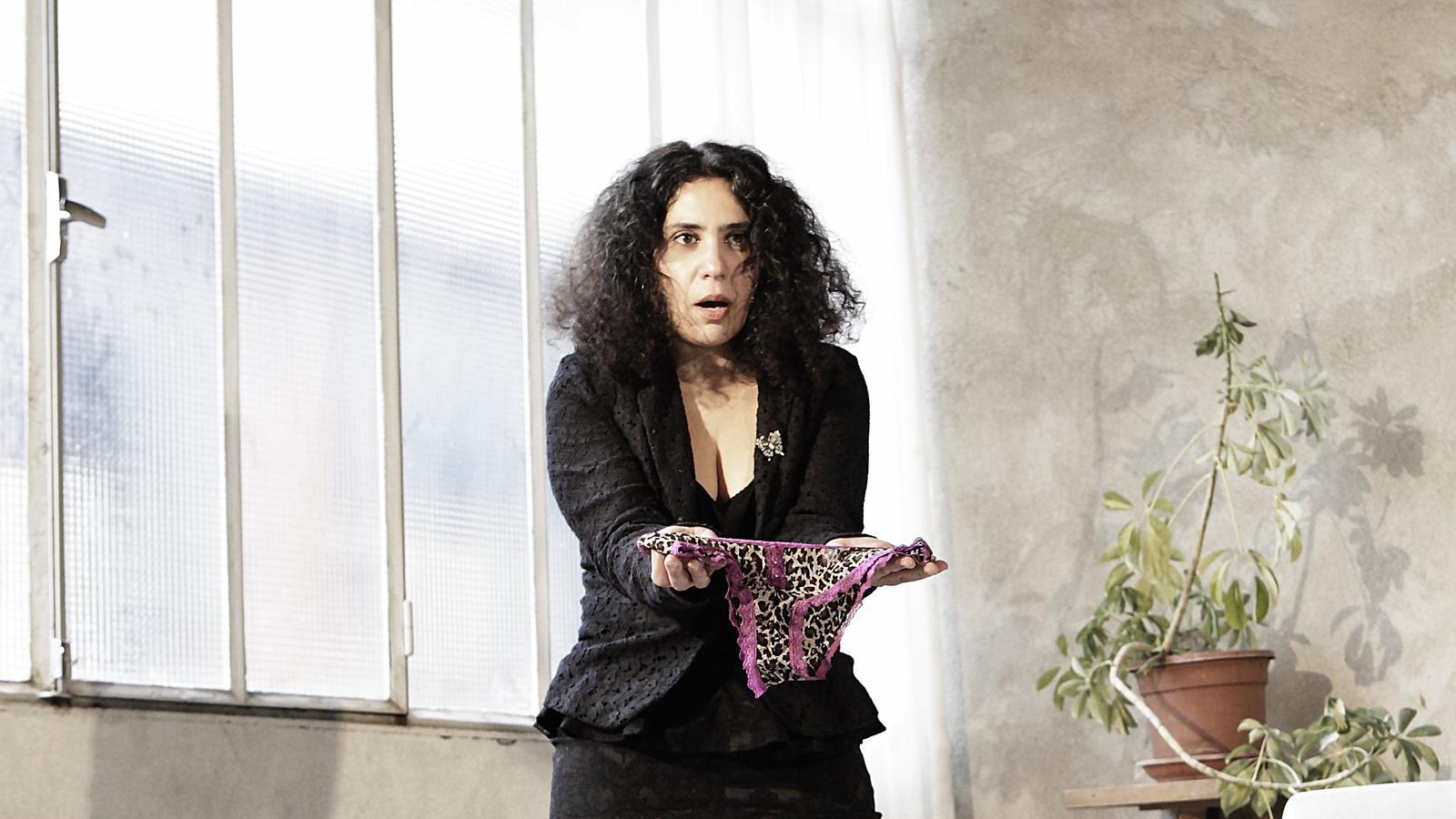 L'artista Chirine El Ansary.