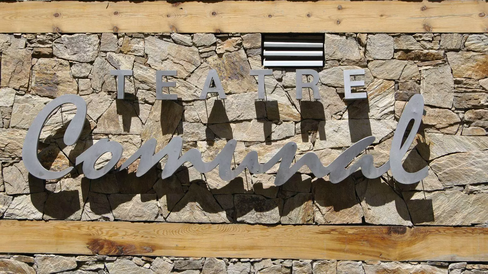 El Teatre Comunal d'Andorra la Vella.