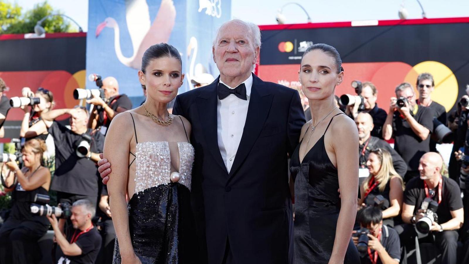 Werner Herzog and the sisters Kate and Rooney Mara at the presentation of the film 'Bucking fastard' at the Venice Film Festival.