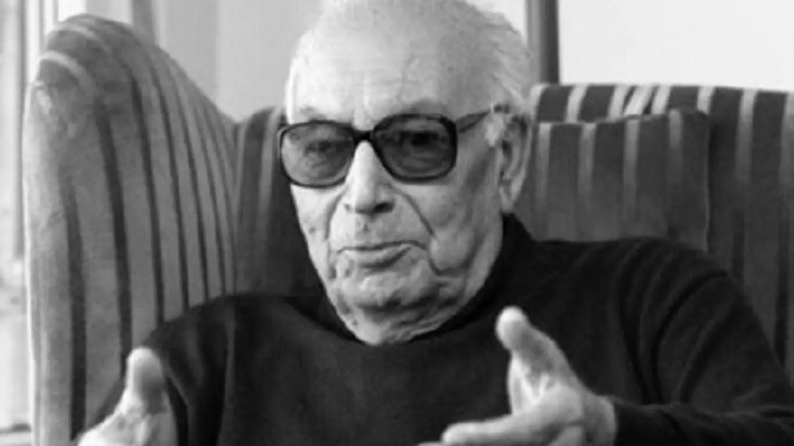 L'escriptor Yasar Kemal