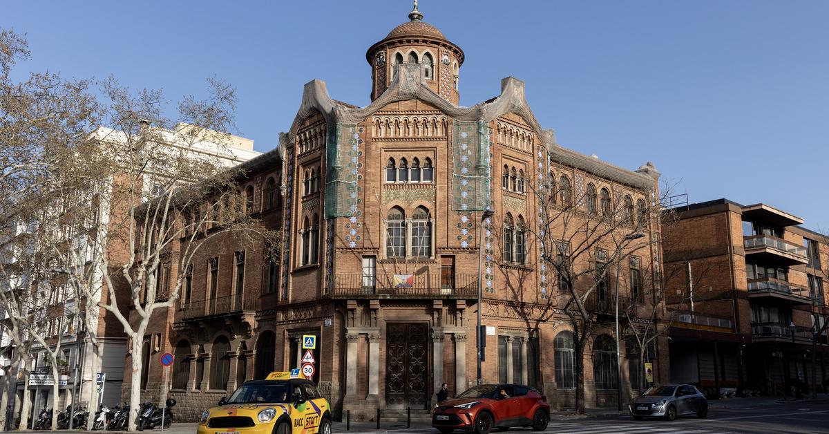 Barcelona finds its home in an iconic International Exposition building
