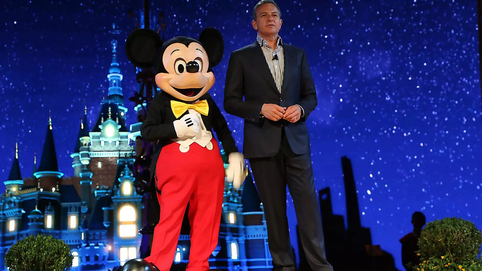 Bob Iger, l’antic director de Disney, torna a la companyia després de dos anys.