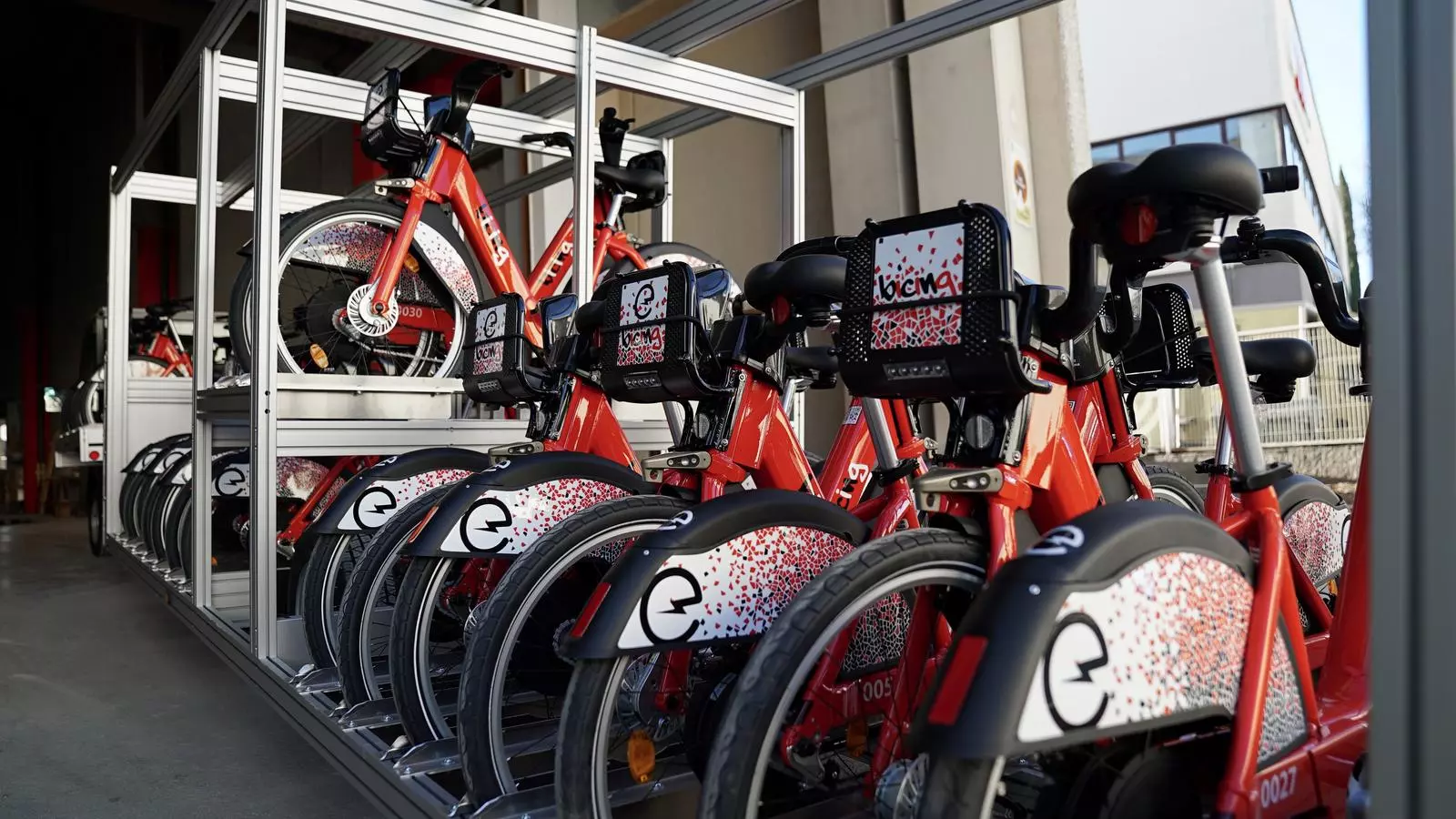 El nou Bicing amb aposta per l'elèctrica arrenca el proper dia 8 de gener