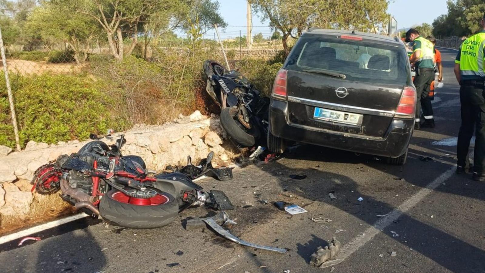 Motocicletes i vehicle implicat.
