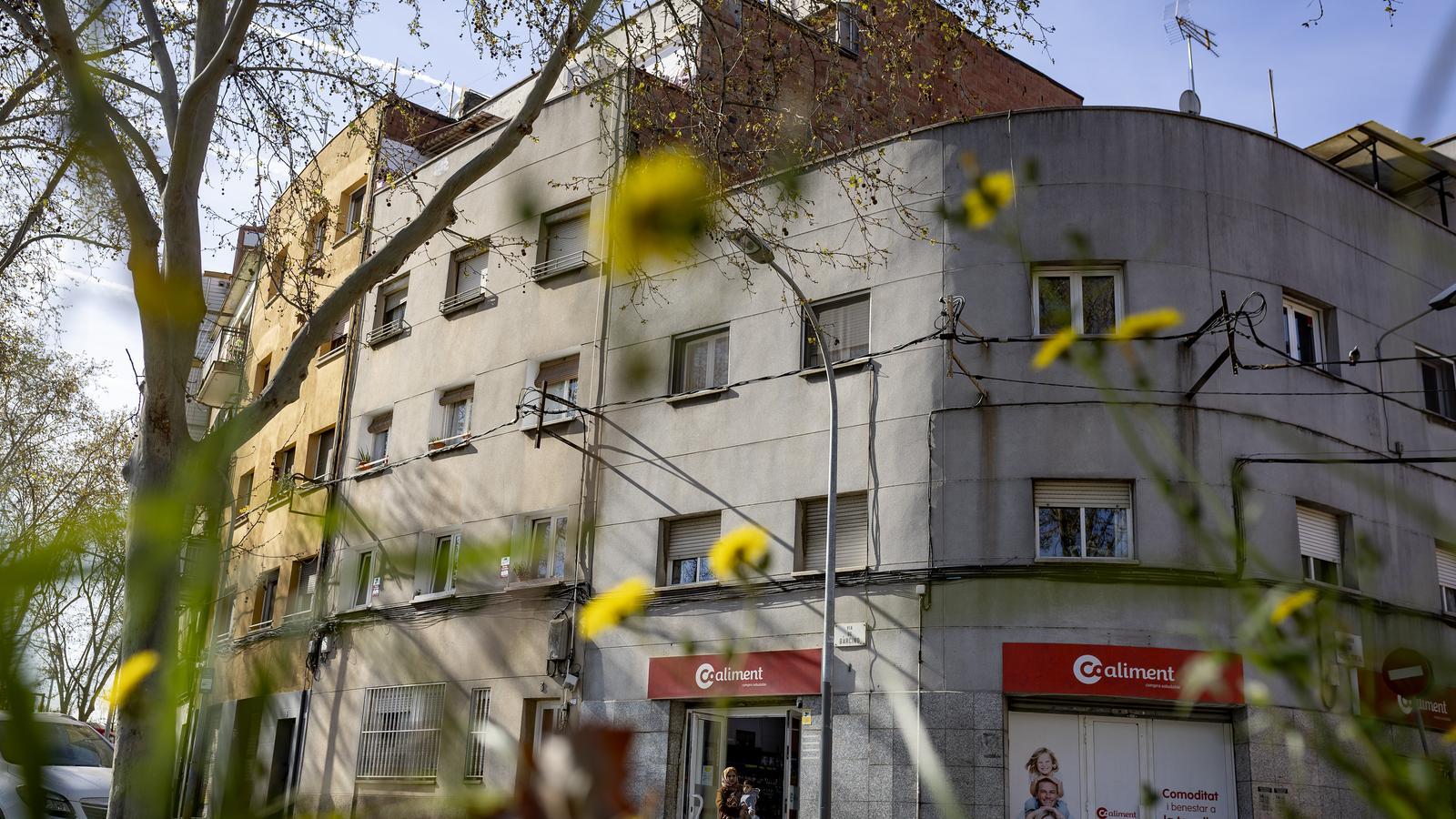 Buildings awaiting rehabilitation in Trinitat Vella.