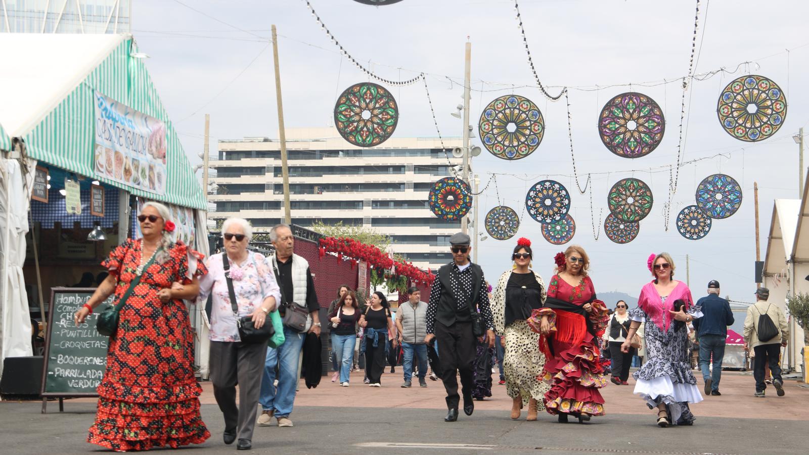 Imagen general de la Feria de Abril en el Parque del Fórum.