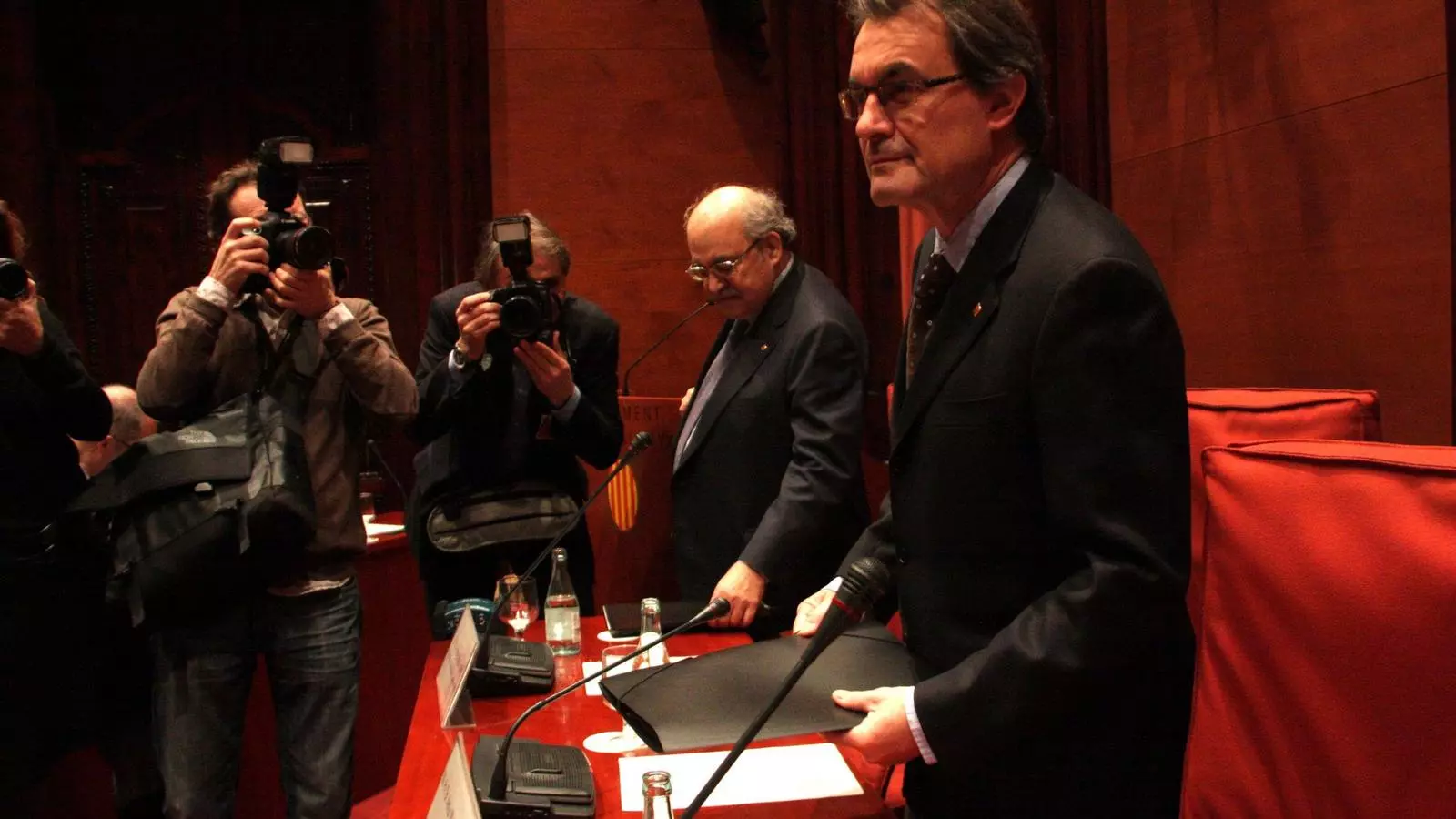 Mas i Mas-Colell, aquest dilluns en la diputació permanent del Parlament