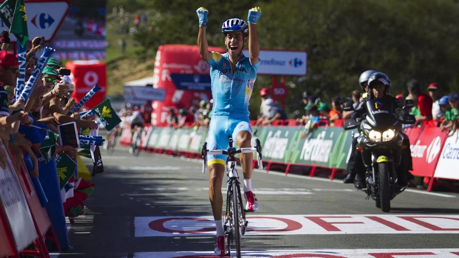 Fabio Aru ha guanyat l'onzena etapa de La Vuelta / JAIME REINA / AFP PHOTO