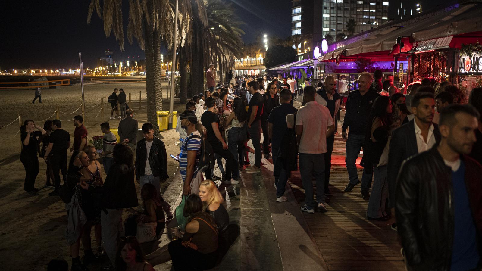 Nightclubs on Barcelona's Waterfront.