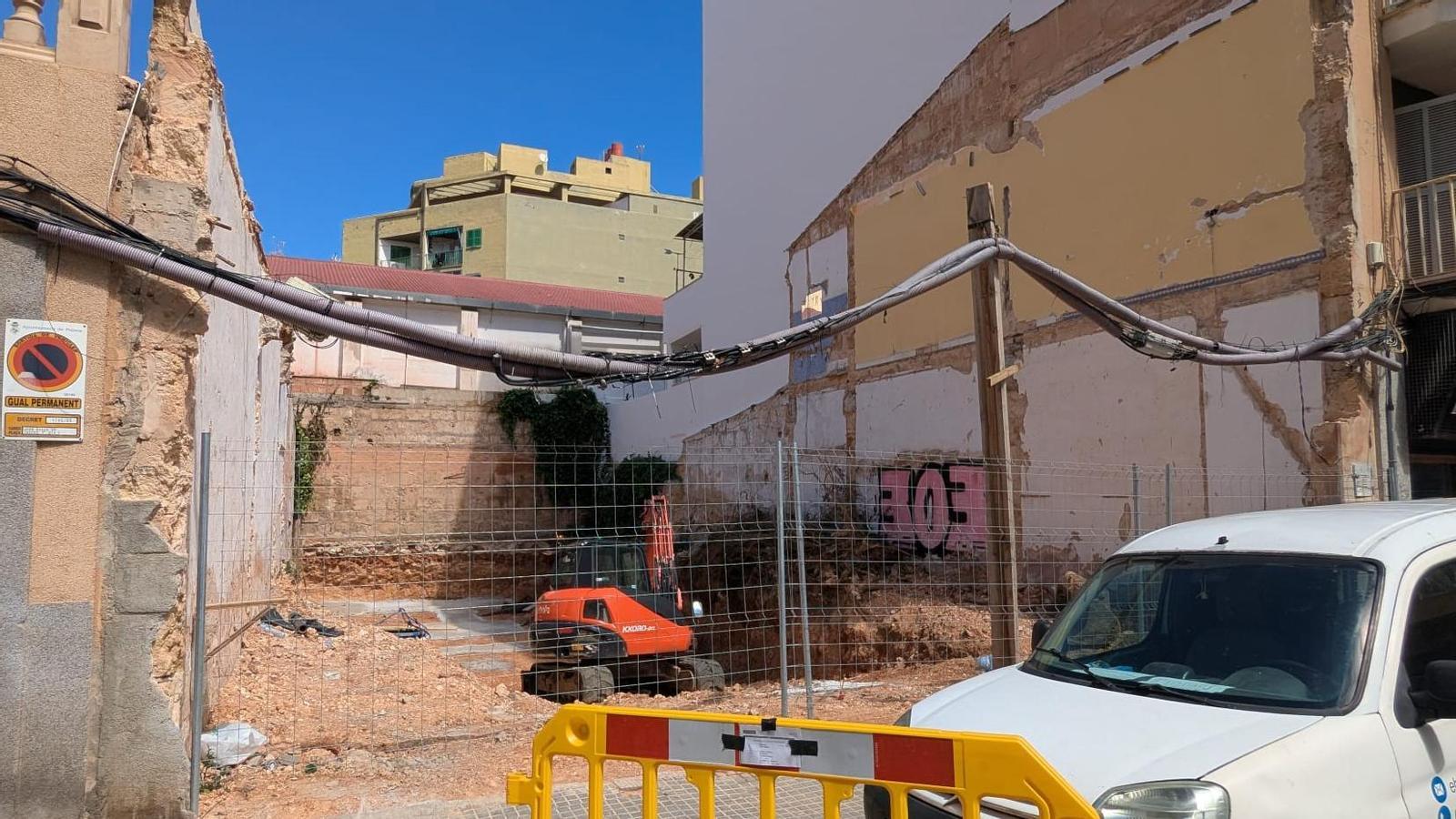 Imagen general del solar donde se está construyendo la nueva promoción en Pere Garau.