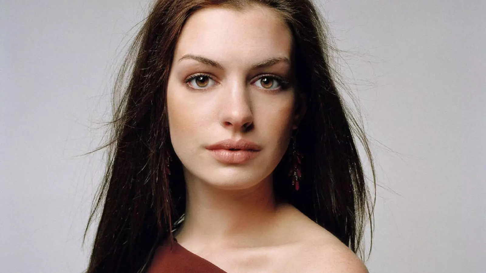 Anne Hathaway